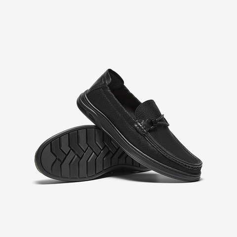 百思图2025夏季新款商场同款简约时尚布鞋平跟男休闲鞋V6016BM5