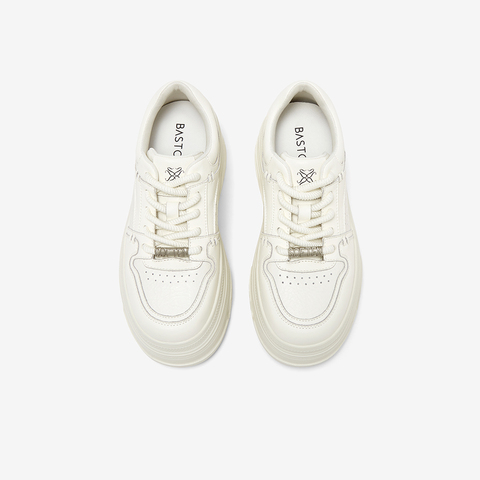 百思图2025秋季新款商场同款板鞋时尚户外运动女休闲鞋CV185CM5