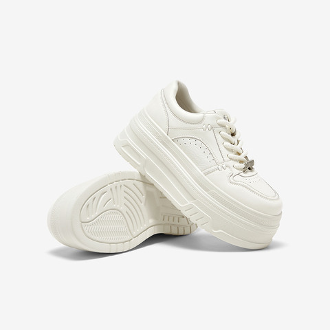 百思图2025秋季新款商场同款板鞋时尚户外运动女休闲鞋CV185CM5