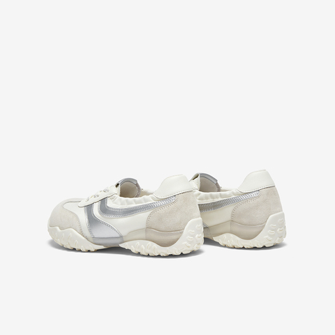 百思图2025秋季新款商场同款德训鞋时尚复古女休闲鞋X0089CA5