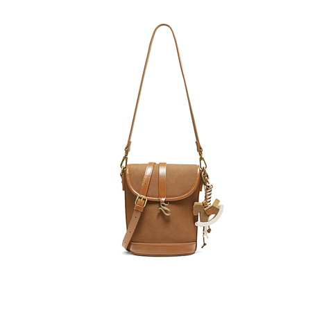 百思图2025冬新款商场同款人水桶包时尚潮流单肩斜挎包女TY052DX5