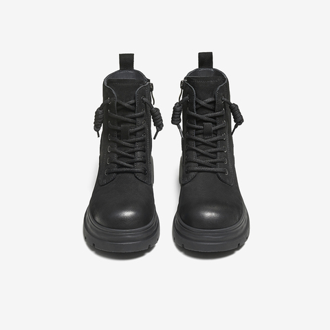 百思图2025冬季新款商场同款马丁靴时尚潮街头女短靴S4685DD5