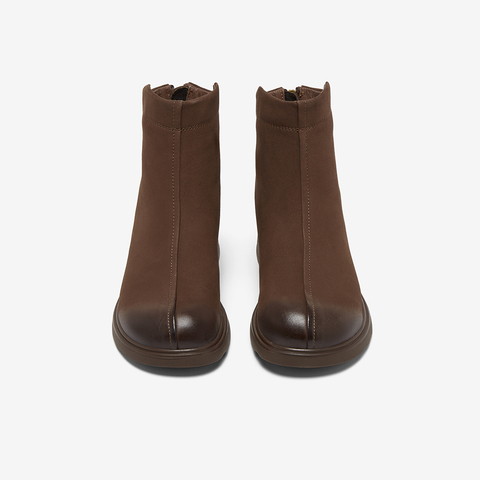 百思图2025冬季新款商场同款时装靴简约通勤粗跟女短靴W8028DD5