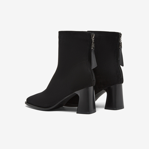 百思图2025冬季新款商场同款时装靴时尚通勤粗跟女短靴F5217DD5