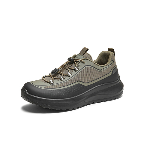 百思图2025秋季新款商场同款休闲鞋时尚简约户外男鞋15910CM5