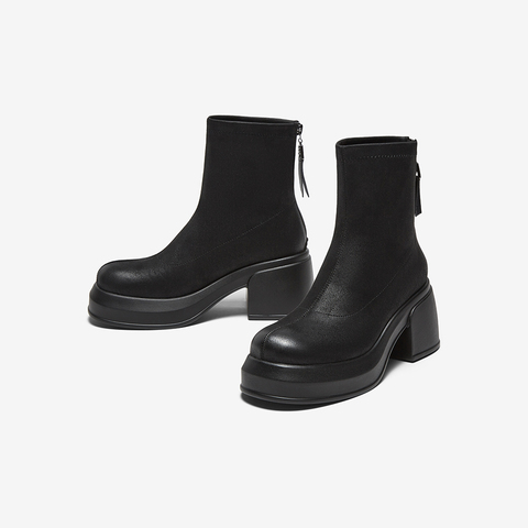 百思图2025冬季新款商场同款时装靴时尚潮流粗跟女中靴E5037DZ5