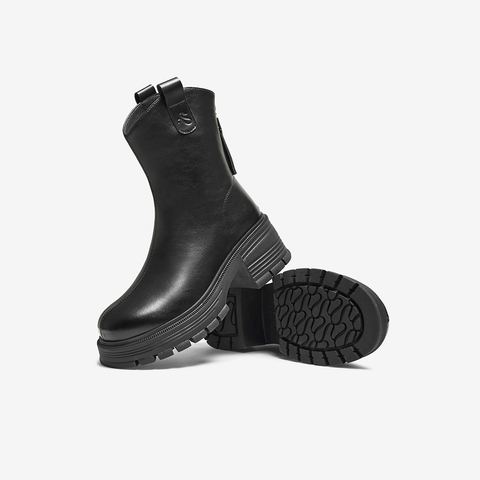 百思图2025冬季新款商场同款时装靴时尚简约粗跟女中靴BV239DZ5