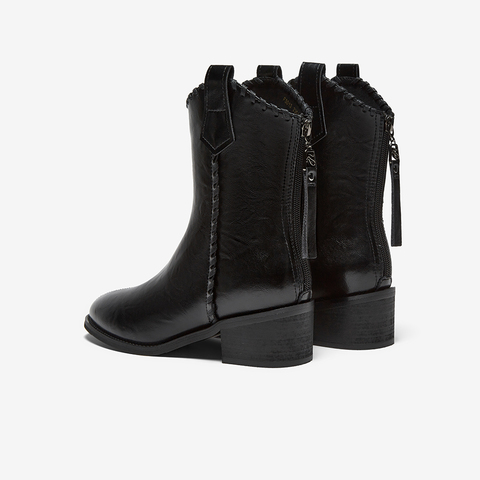 百思图2025冬季新款商场同款时装靴时尚潮流粗跟女中靴F3013DZ5