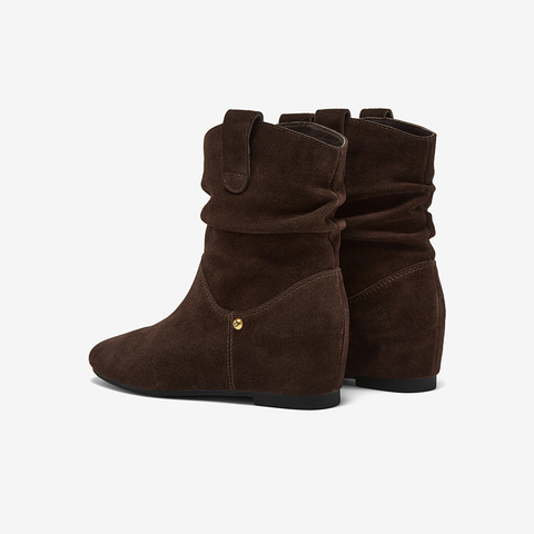 百思图2025冬季新款堆堆靴时装靴时尚潮流通勤女短靴C7022DZ5