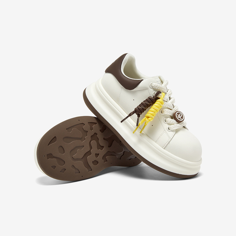 百思图2025秋季新款商场同款板鞋时尚街头运动女休闲鞋D3385CM5