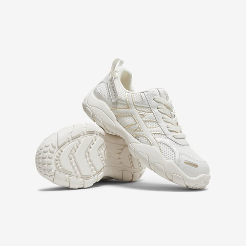 百思图2025秋季新款德训鞋时尚复古户外运动女休闲鞋D3383CM5