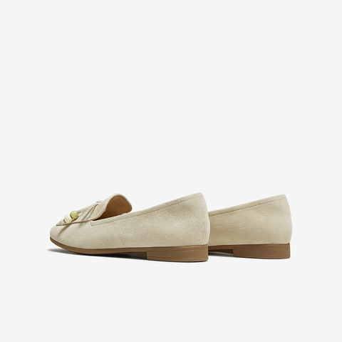 百思图2025秋季新款乐福鞋时尚简约通勤粗跟女单鞋TRW39CA5