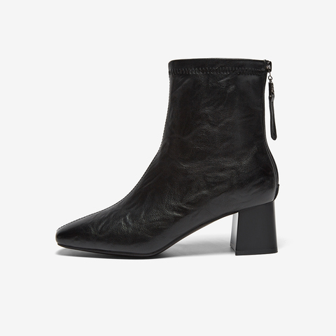 百思图2025冬季新款商场同款时装靴时尚潮流方头女短靴F5011DD5