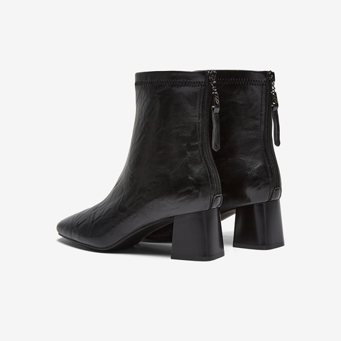 百思图2025冬季新款商场同款时装靴时尚潮流方头女短靴F5011DD5