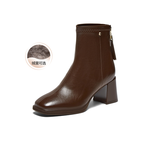 百思图2025冬季新款商场同款时装靴简约通勤粗跟女短靴F2091DD5