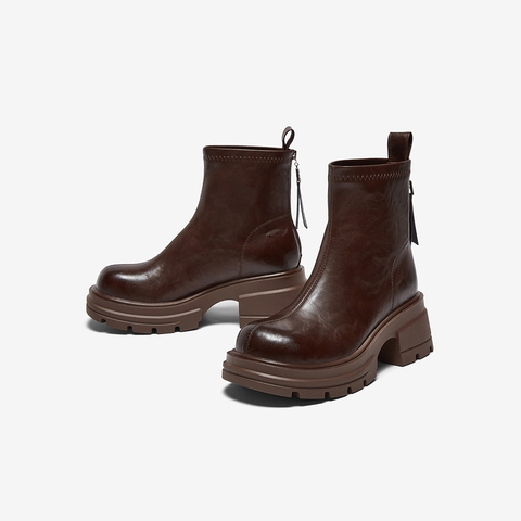 百思图2025冬季新款商场同款时装靴时尚通勤粗跟女短靴F2061DD5