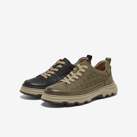 百思图2025秋季新款商场同款板鞋时尚潮流男休闲运动鞋WOA01CM5