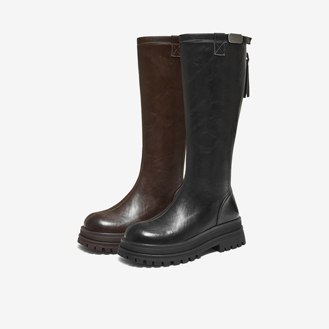 百思图2025冬季新款骑士靴时尚简约通勤女长靴BV012DG5