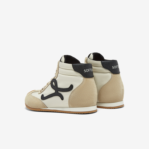 百思图2025冬季新款商场同款休闲靴时尚潮流户外女短靴A1858DD5