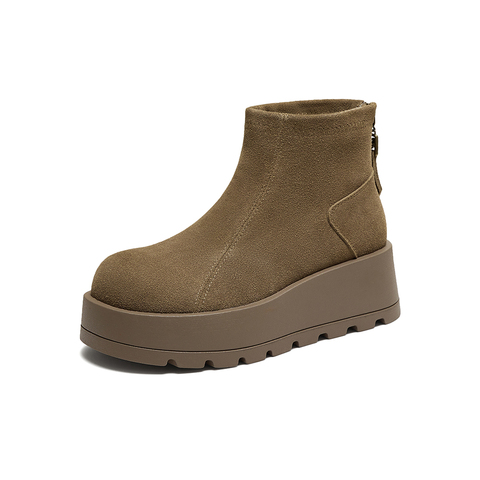 百思图2025冬季新款商场同款雪地靴时尚运动休闲女短靴F5101DD5