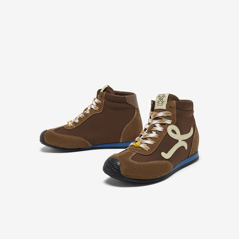 百思图2025冬季新款商场同款休闲靴时尚潮流户外女短靴A1858DD5