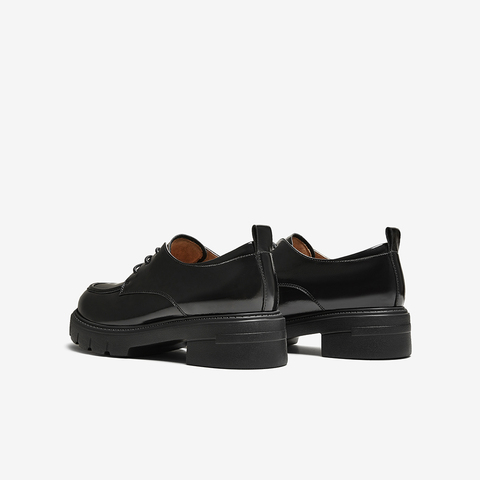 百思图2025秋季新款牛津鞋时尚潮流学院风粗跟女单鞋UUJ03CM5