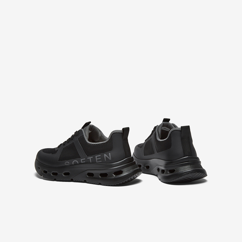 百思图2025秋季新款时尚简约户外街头男运动休闲鞋90529CM5