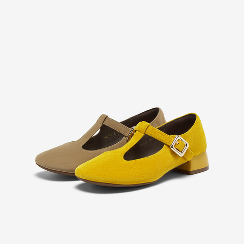 百思图2025秋季新款玛丽珍鞋简约时尚通勤浅口女单鞋BN687CA5