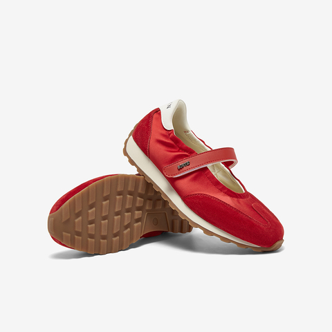 百思图2025秋季新款芭蕾舞德训鞋时尚潮流休闲女单鞋A1088CQ5