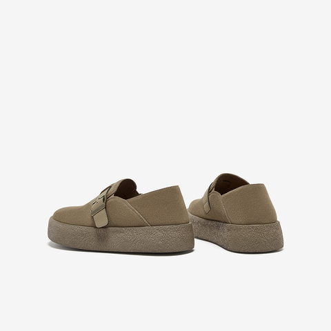 百思图2025秋季新款勃肯鞋时尚潮流复古休闲厚底男单鞋FCP02CM5