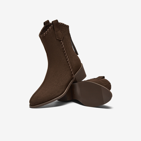 百思图2025冬季新款商场同款时装靴时尚潮流粗跟女中靴F3015DZ5