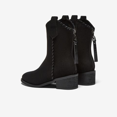 百思图2025冬季新款商场同款时装靴时尚潮流粗跟女中靴F3015DZ5