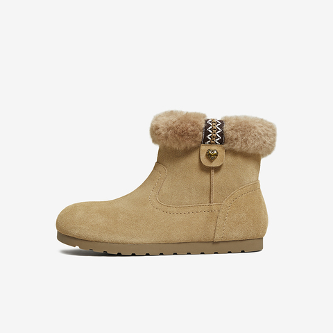 百思图2025冬季新款雪地靴简约时尚户外休闲女短靴F1061DD5