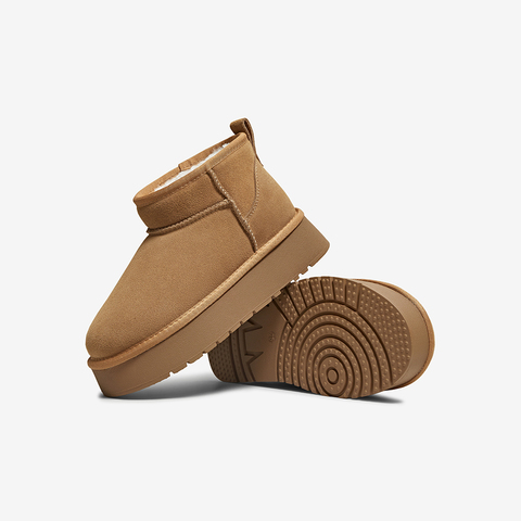 百思图2025冬季新款雪地靴时尚简约户外休闲女短靴N8106DD5