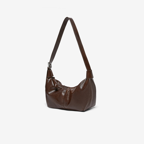 百思图2025冬季新款商场同款饺子包时尚潮流单肩斜挎包女TY074DX5