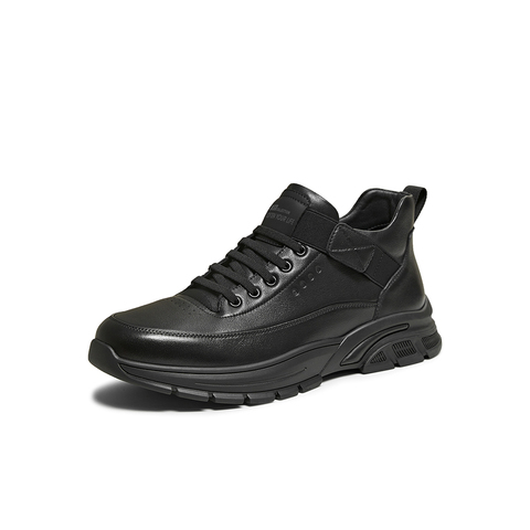 百思图2025冬季新款商场同款简约户外运动男休闲鞋72396DD5