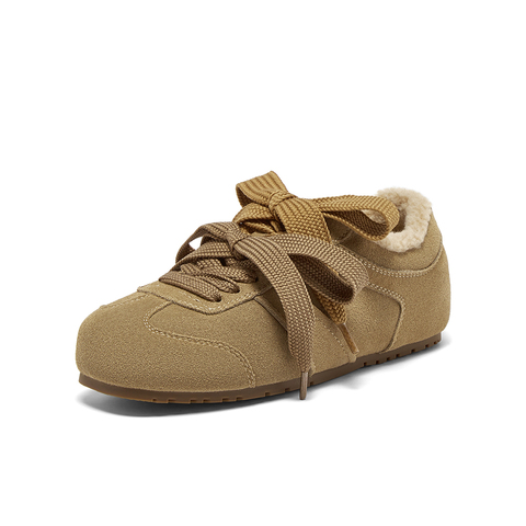 百思图2025冬季新款德训鞋时尚复古加绒保暖女运动休闲鞋W0671DM5