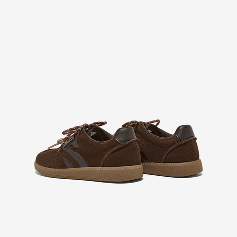 百思图2025秋季新款德训鞋时尚复古街头运动女休闲鞋UEZ14CM5