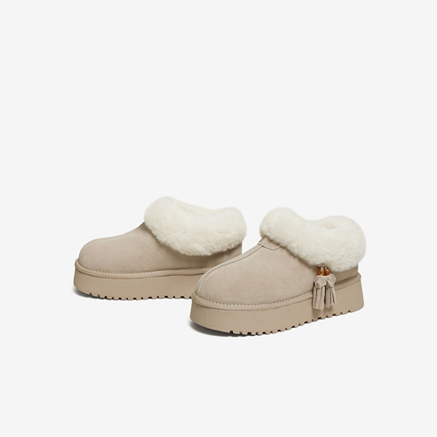 百思图2025冬季新款雪地靴时尚潮流加绒保暖女短靴W0728DD5