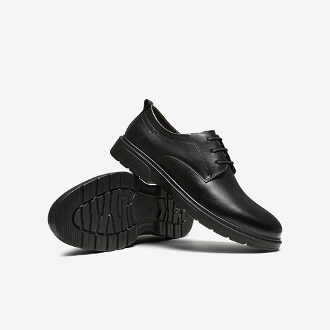 百思图2025春季新款时尚简约商务通勤平跟圆头男休闲皮鞋30257AM5