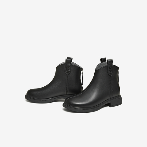 百思图2025冬季新款商场同款休闲靴时尚简约通勤女短靴G7359DD5