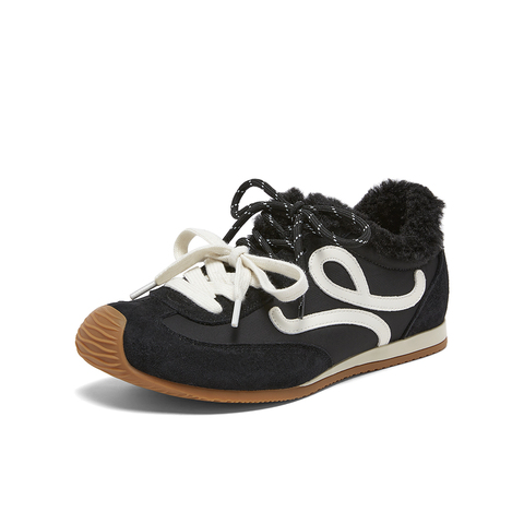 百思图2025冬季新德训鞋时尚潮流街头运动加绒女休闲鞋D3826DM5