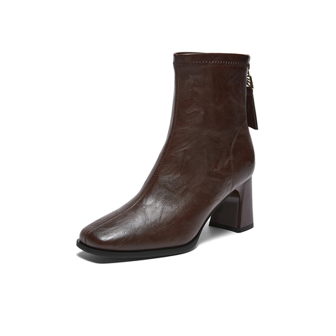 百思图2025冬季新款商场同款时装靴时尚通勤粗跟女短靴F5217DD5