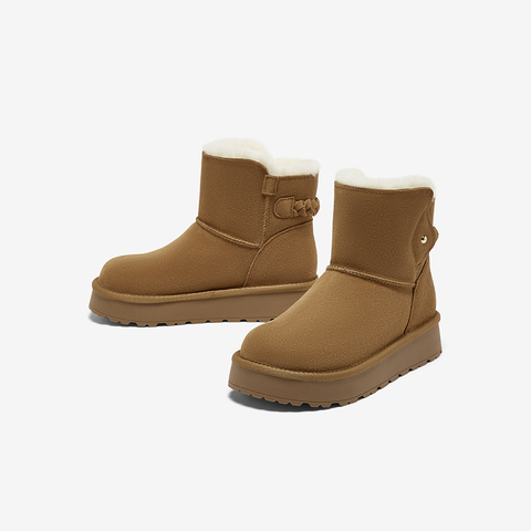 百思图2025冬季新款雪地靴时尚简约户外休闲女短靴DC725DD5