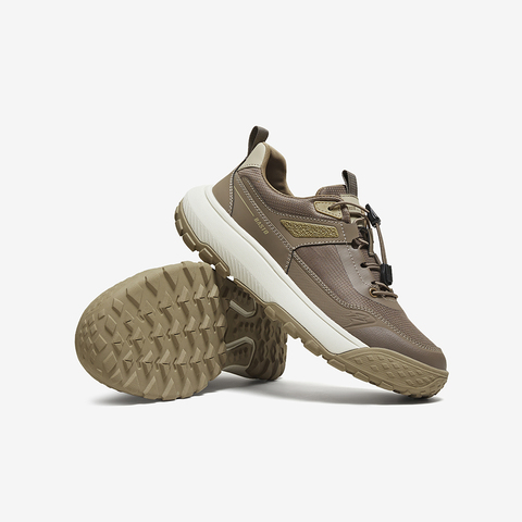 百思图2025秋季新款时尚户外街头运动厚底男休闲鞋87260CM5