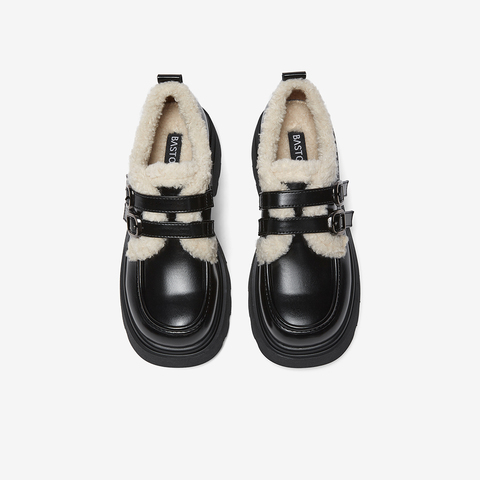 百思图2025冬季新款牛津鞋时尚加绒保暖学院风女单鞋CM691DM5