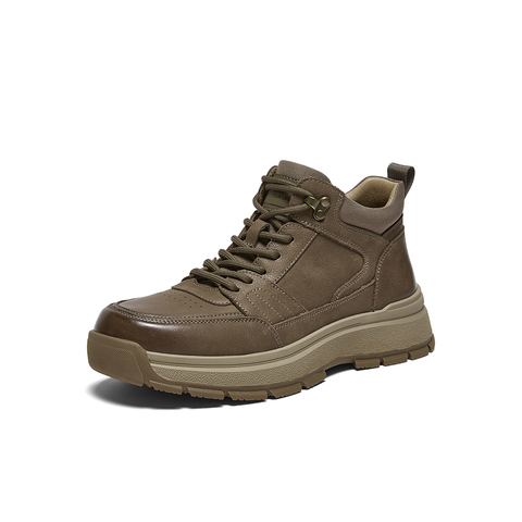 百思图2025冬季新款商场同款时尚户外运动男休闲鞋WDJ01DD5