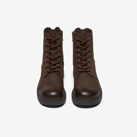 百思图2025冬季新款商场同款马丁靴时尚潮流街头女短靴UWQ01DD5