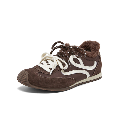 百思图2025冬季新德训鞋时尚潮流街头运动加绒女休闲鞋D3826DM5