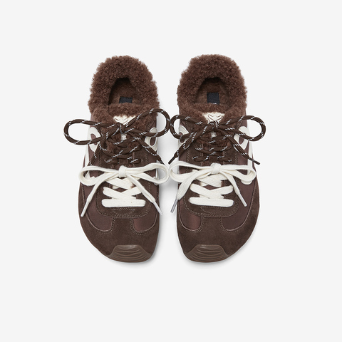 百思图2025冬季新德训鞋时尚潮流街头运动加绒女休闲鞋D3826DM5